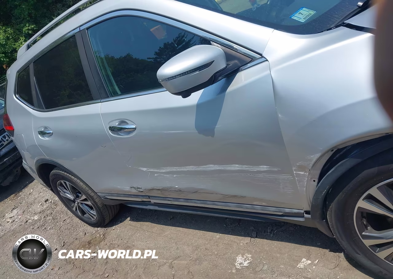 2017 Nissan Rogue Sl VIN:5N1AT2MV8HC755089 - 13