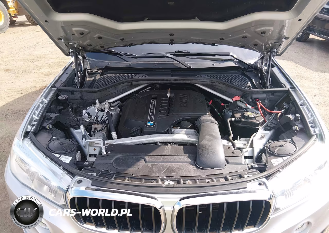 2015 BMW X5 xDrive35I VIN:5UXKR0C56F0K63803 - 10