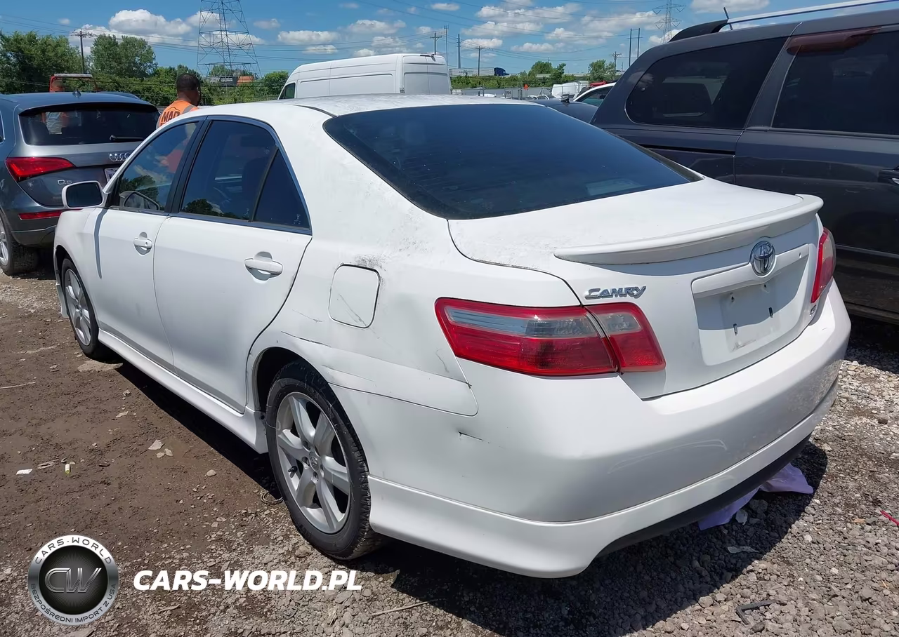 2007 Toyota Camry Se VIN:4T1BE46K77U700686 - 3