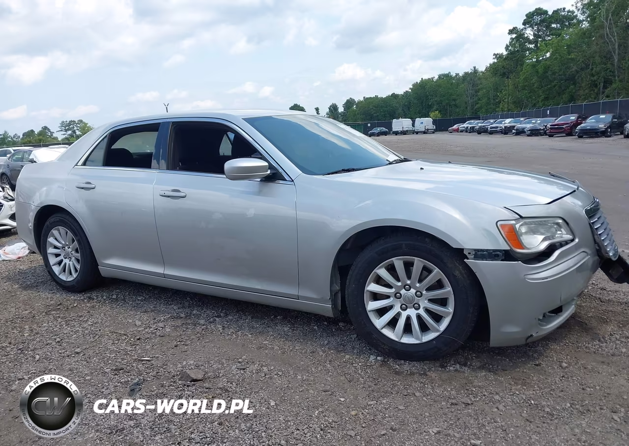 2012 Chrysler 300 – zdjęcie 1 z 17