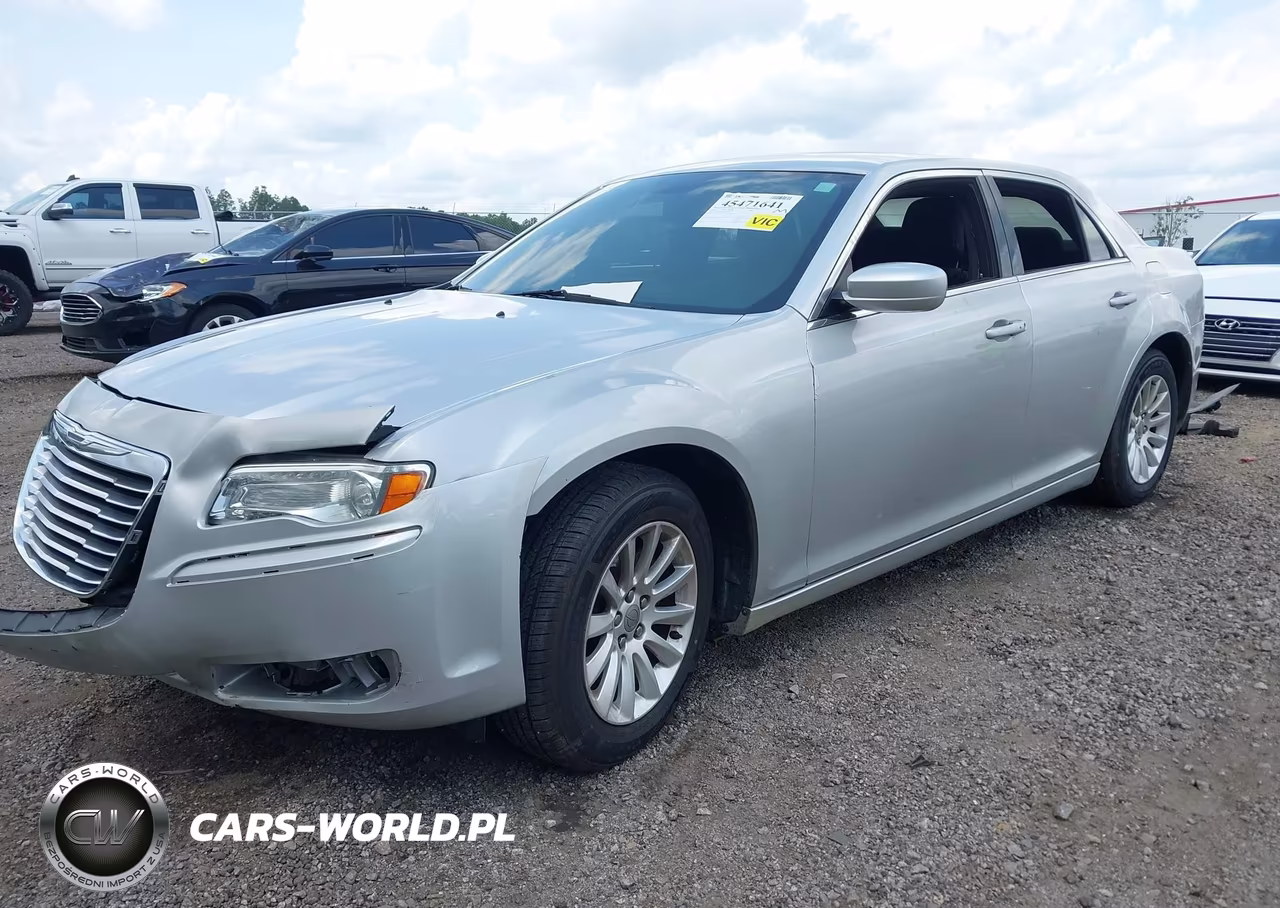 2012 Chrysler 300 VIN:2C3CCAAG2CH273824 - 2