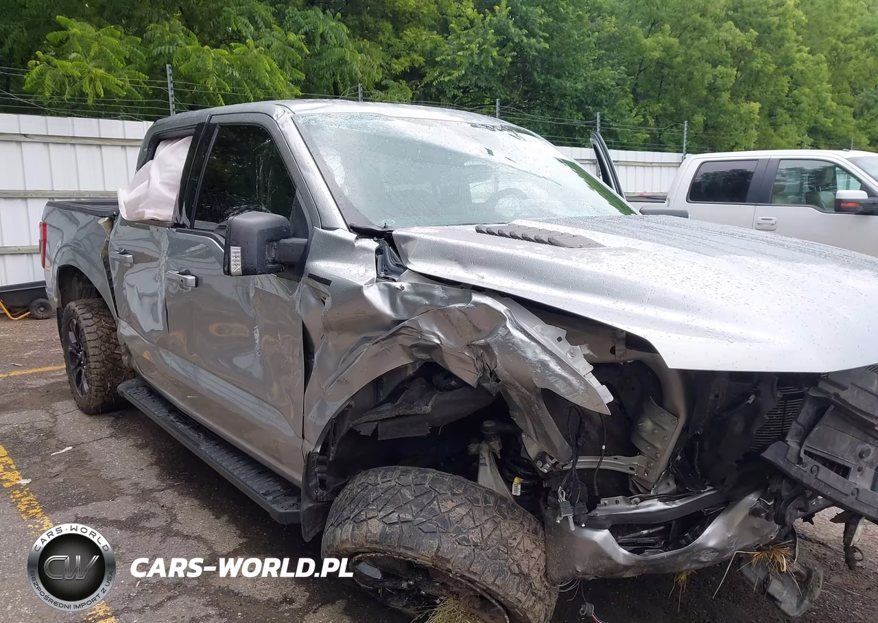 2022 Ford F-150 Xlt VIN:1FTFW1E50NFB04298 - 17