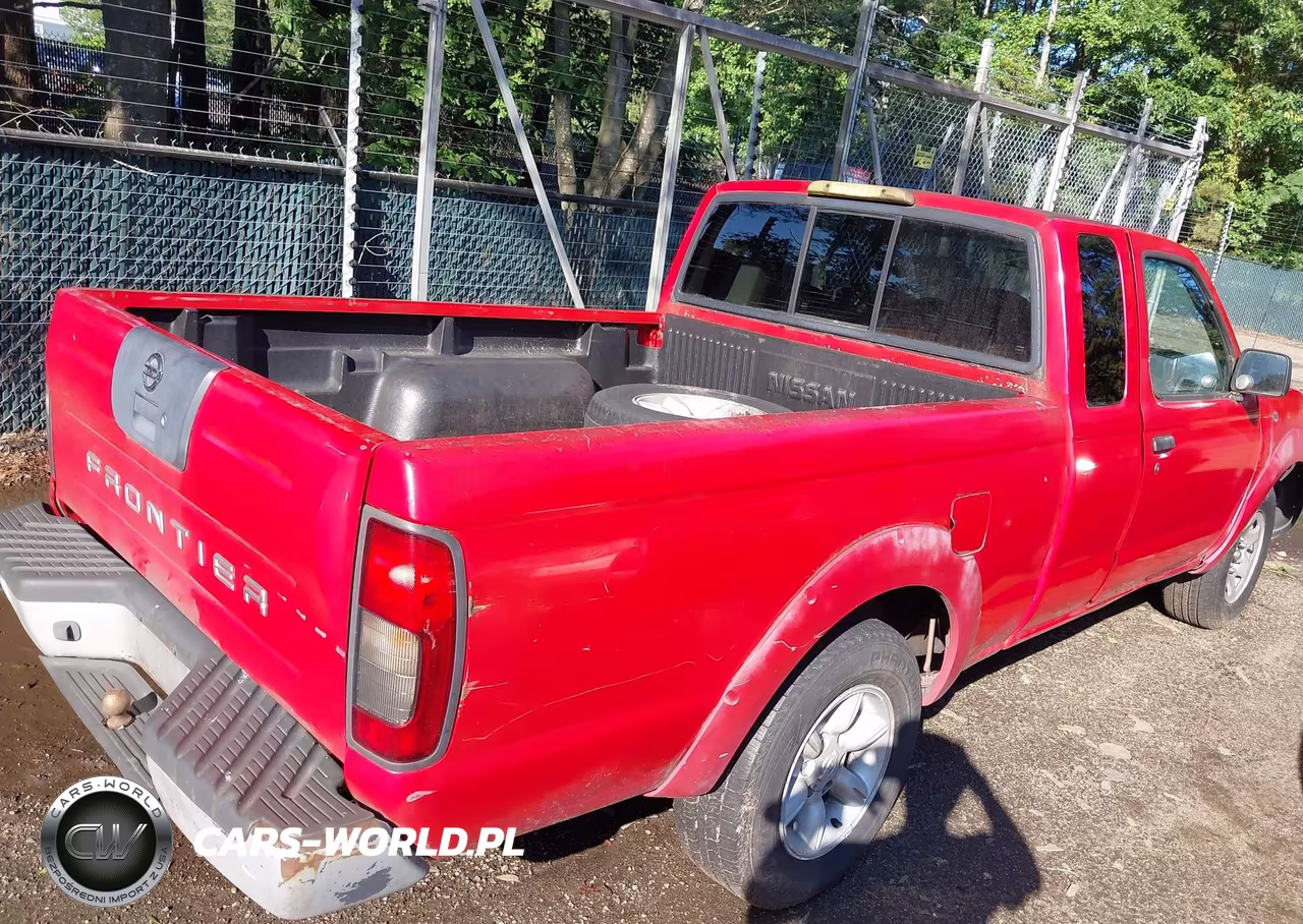 2001 Nissan Frontier Xe VIN:1N6DD26S81C380602 - 4