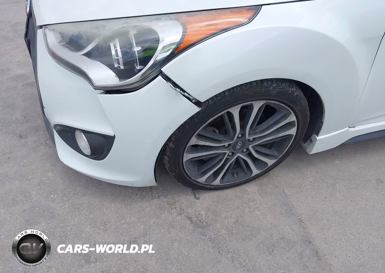 2016 Hyundai Veloster Turbo VIN:KMHTC6AE1GU296596 - 12