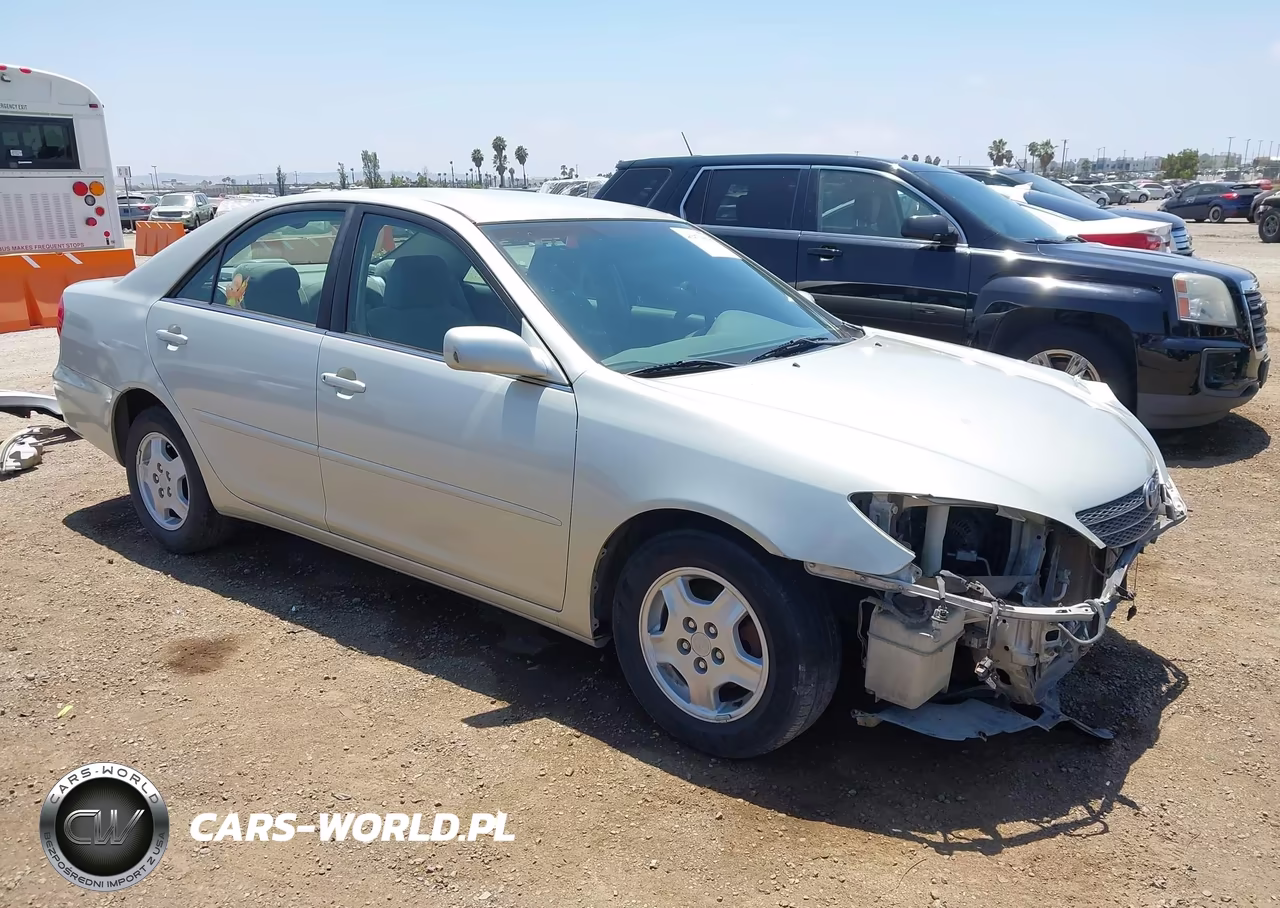 2003 Toyota Camry Le V6 – zdjęcie 1 z 17