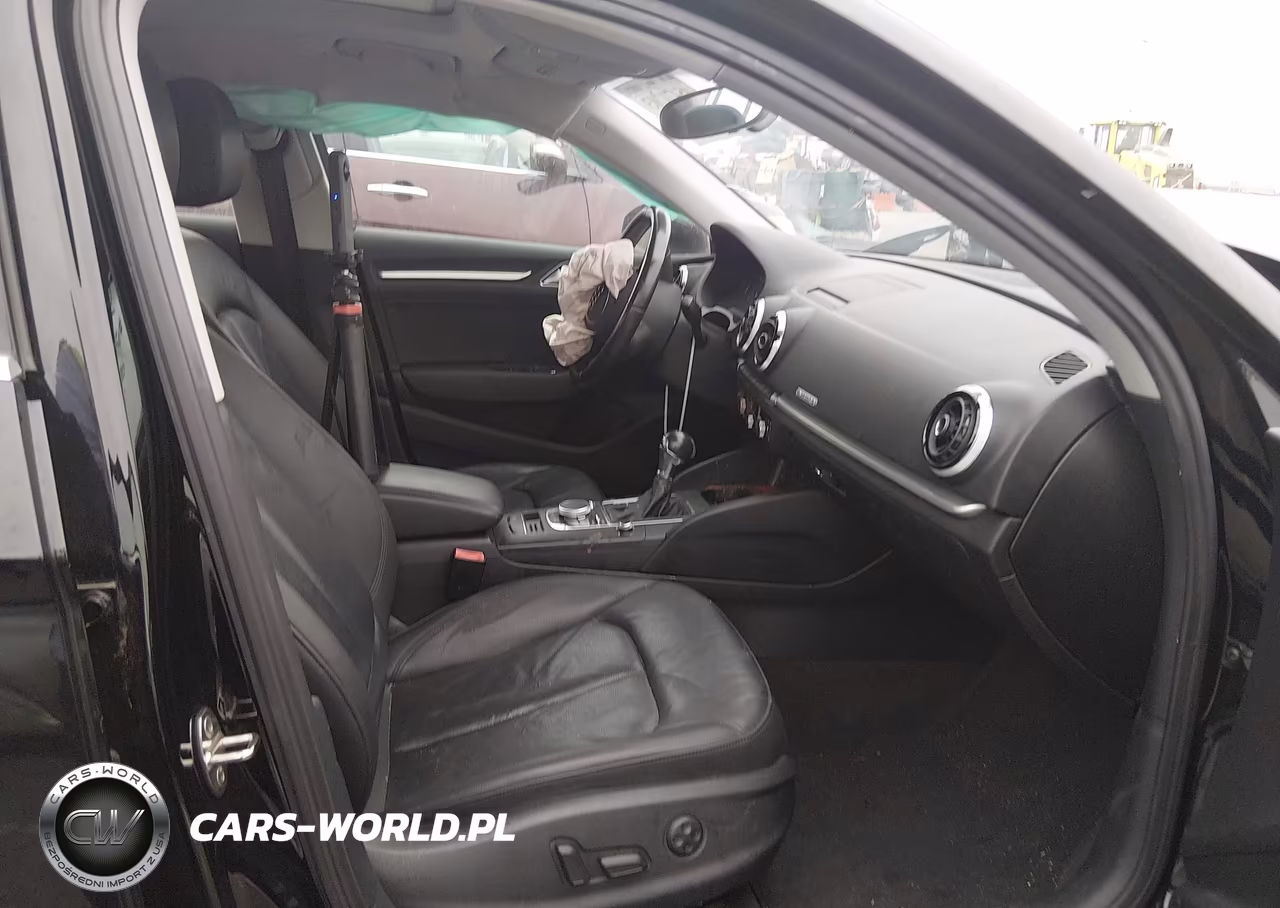 2015 Audi A3 2.0T Premium VIN:WAUEFGFF8F1134859 - 5