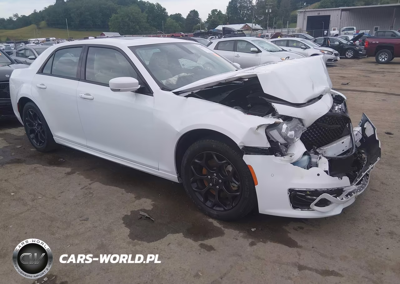 2023 Chrysler 300 Touring L Awd – zdjęcie 1 z 17