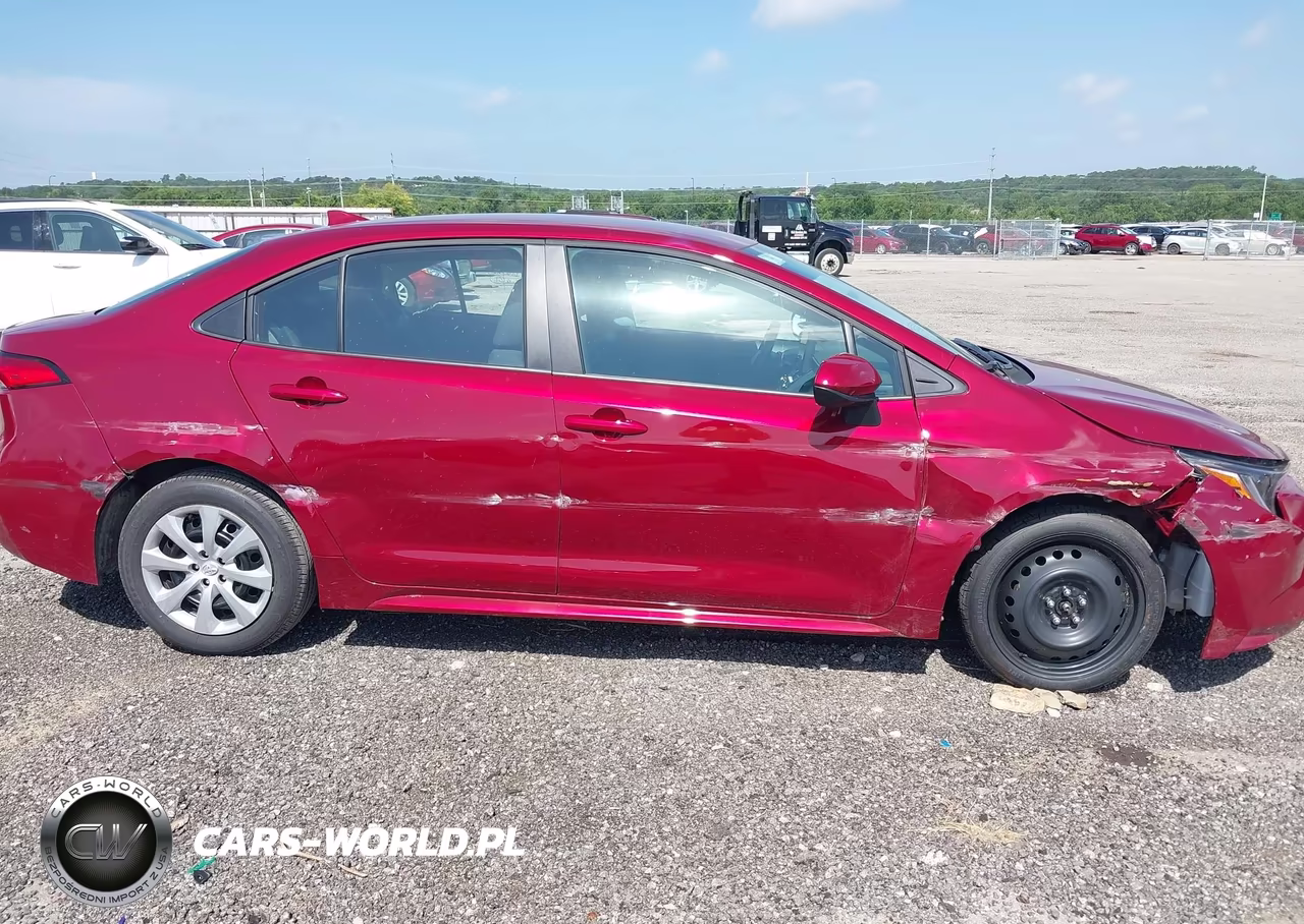 2026 Toyota Corolla Le VIN:5YFB4MDE4TP398771 - 13