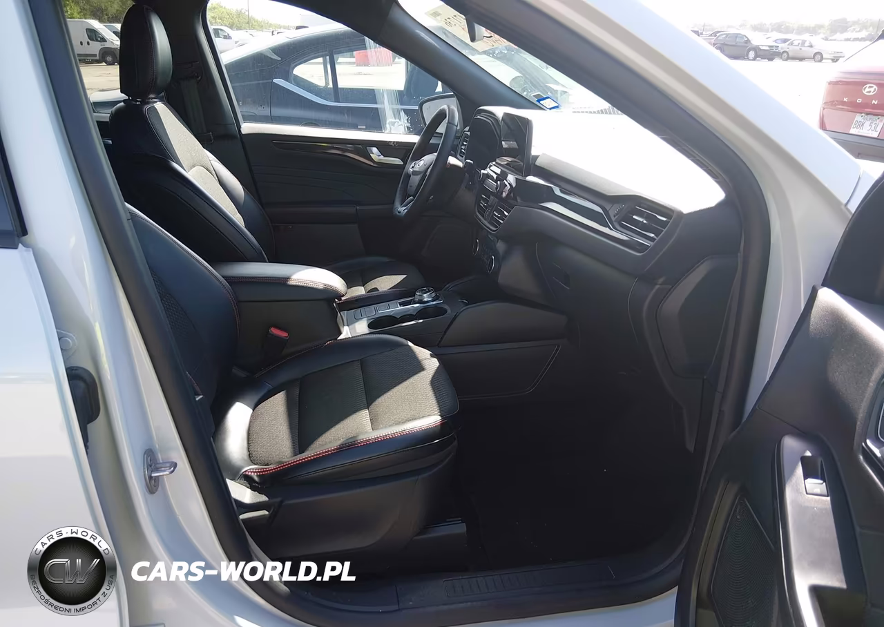 2025 Ford Escape St-Line Select VIN:1FMCU9NA0SUA58737 - 5