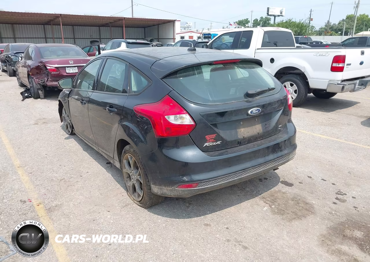 2013 Ford Focus Se VIN:1FADP3K25DL291148 - 3