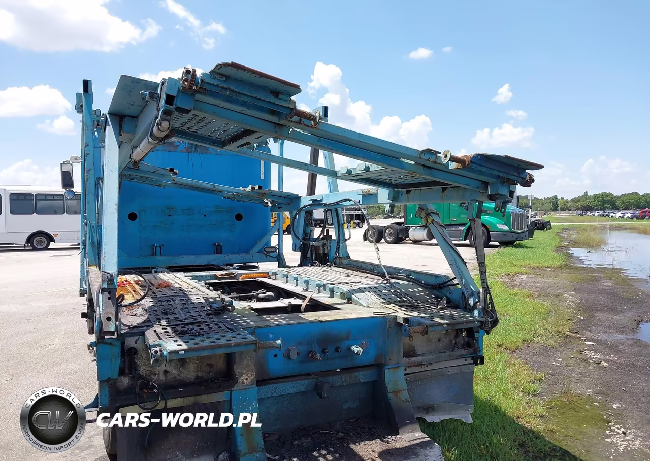 2005 Peterbilt 379 VIN:1NP5DB9X95D875057 - 15