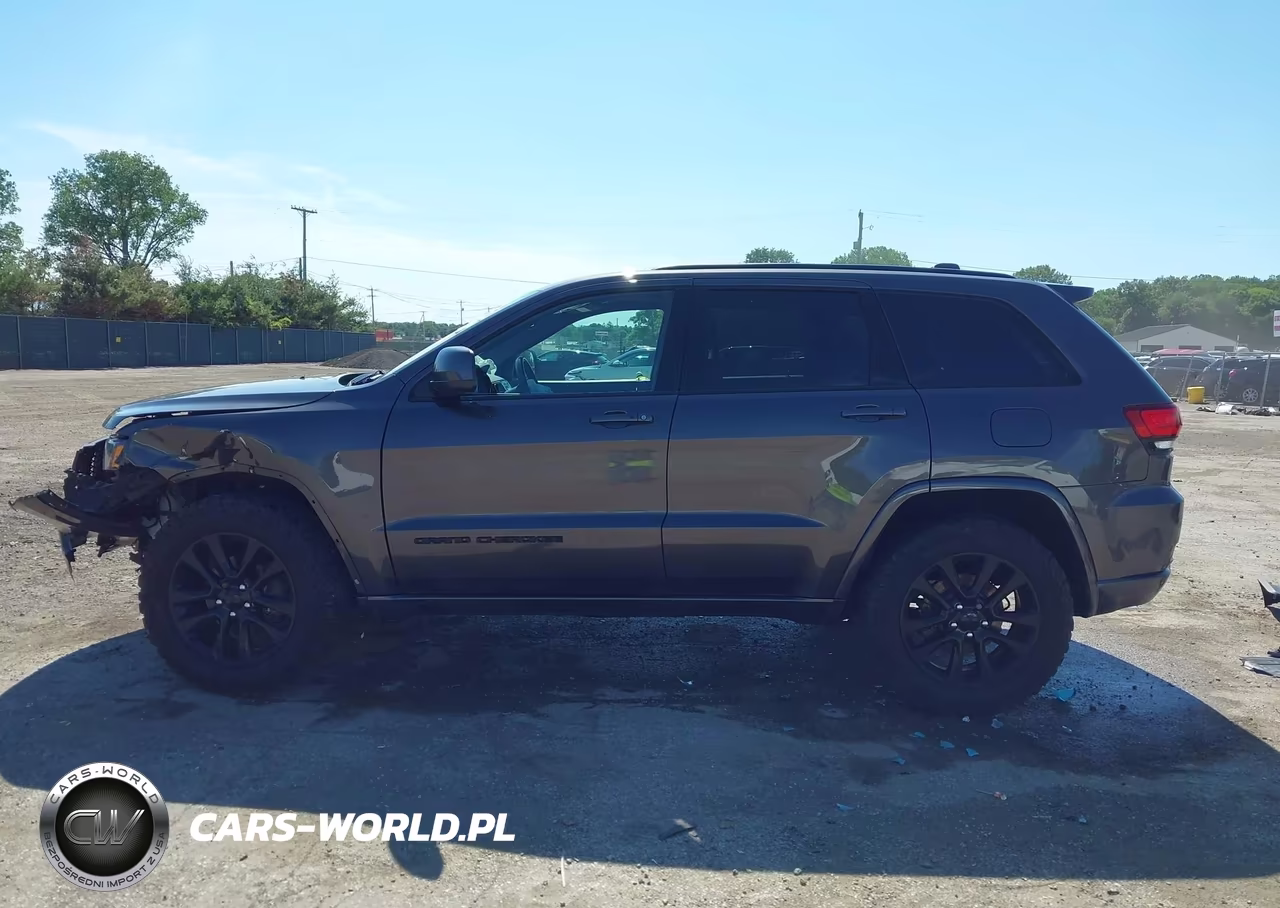 2019 Jeep Grand Cherokee Altitude 4X4 VIN:1C4RJFAG3KC847003 - 15