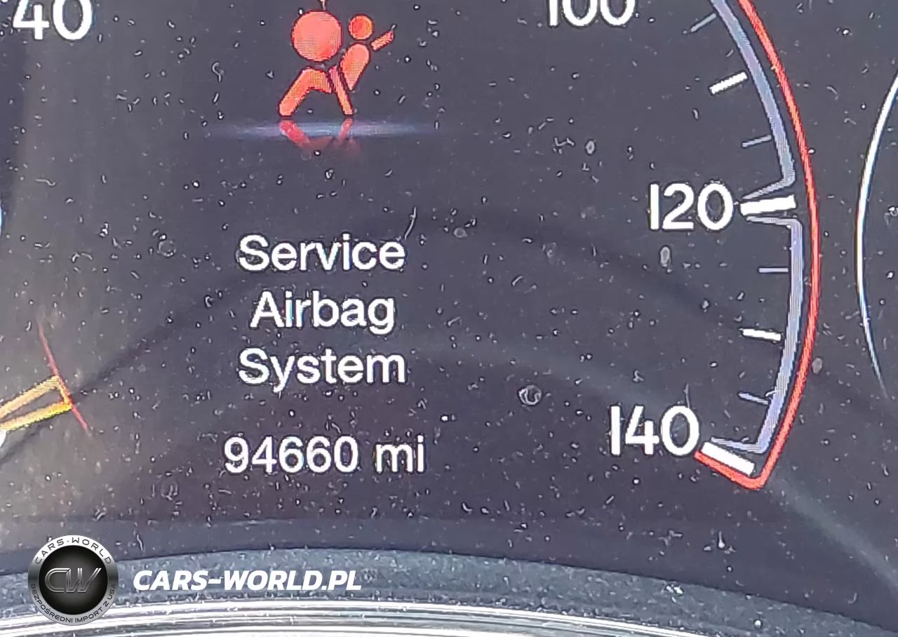 2019 Jeep Grand Cherokee Altitude 4X4 VIN:1C4RJFAG3KC847003 - 16