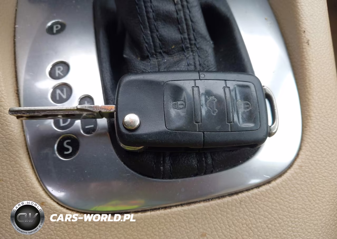 2007 Volkswagen Jetta Wolfsburg Edition VIN:3VWEF71K27M119301 - 11