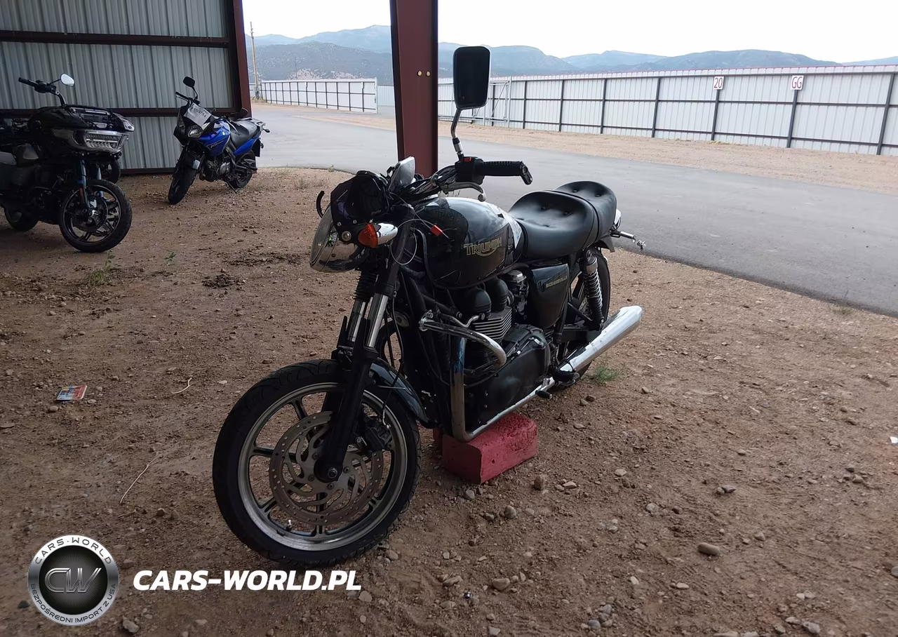 2010 Triumph Motorcycle Bonneville VIN:SMT900K16AT411675 - 2
