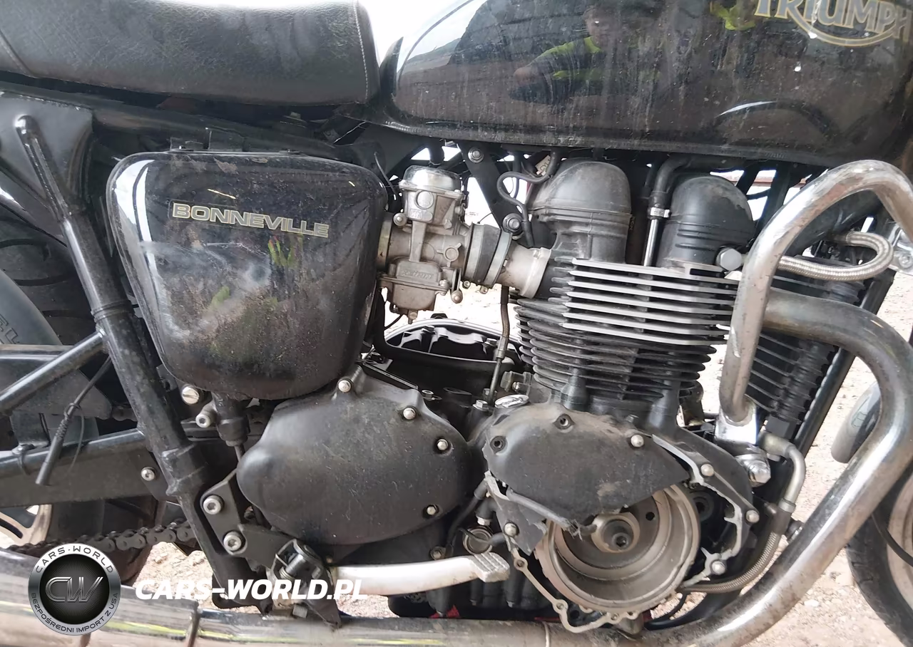 2010 Triumph Motorcycle Bonneville VIN:SMT900K16AT411675 - 8