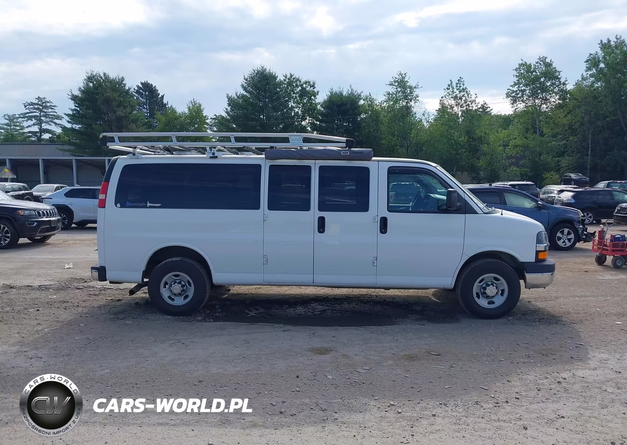 2014 Chevrolet Express 3500 Lt VIN:1GAZG1FGXE1183558 - 12
