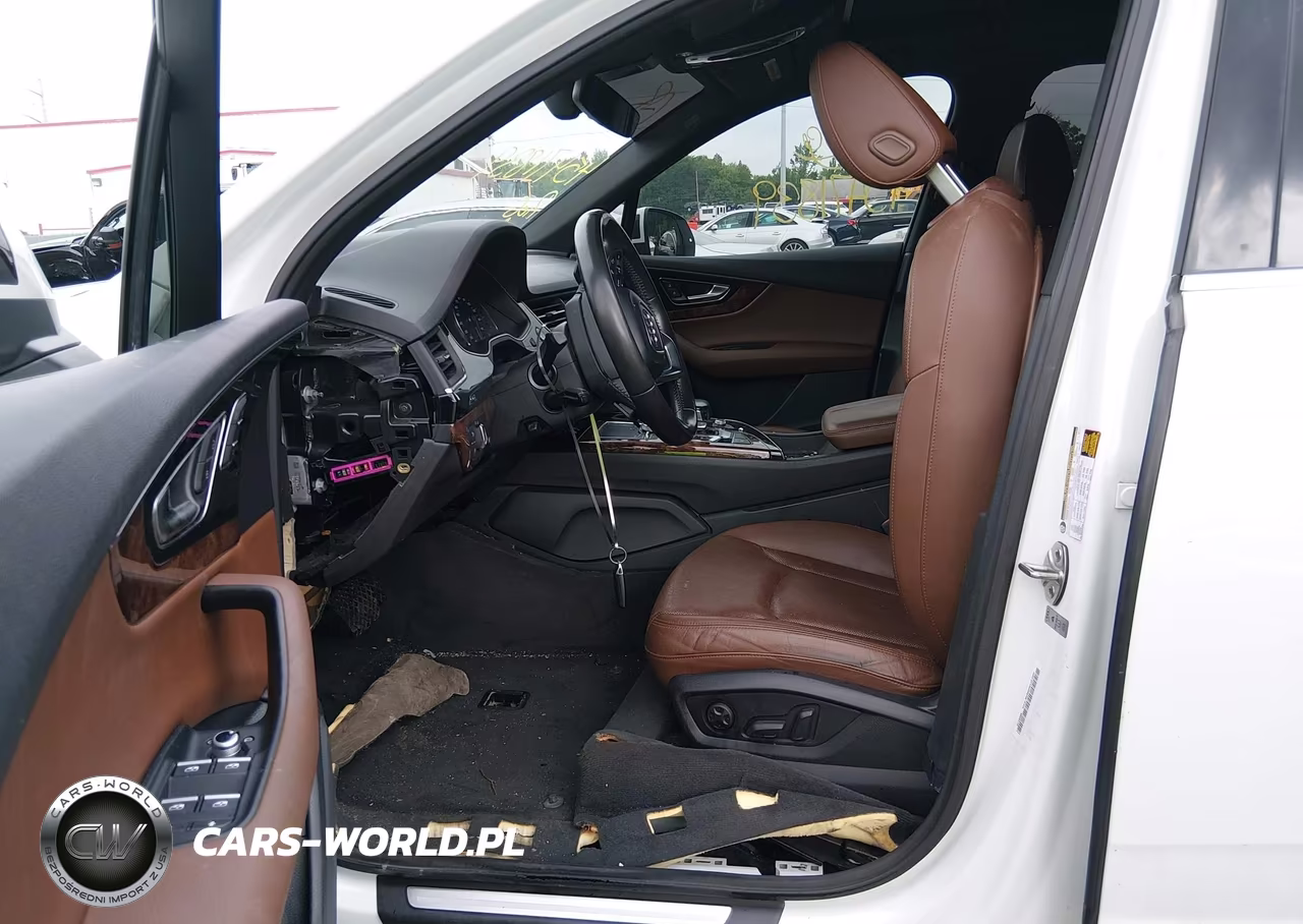 2017 Audi Q7 3.0T Premium VIN:WA1LAAF79HD019438 - 18