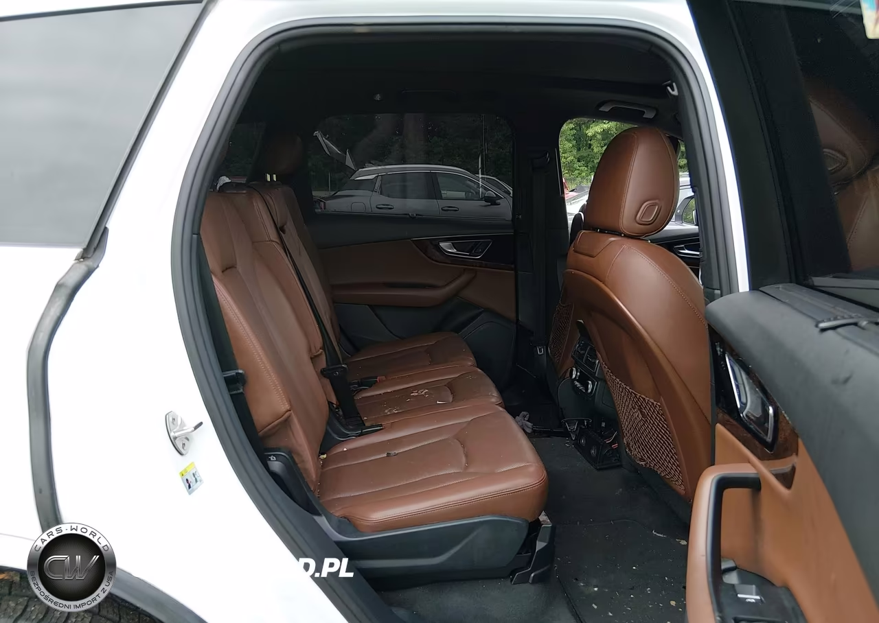 2017 Audi Q7 3.0T Premium VIN:WA1LAAF79HD019438 - 8