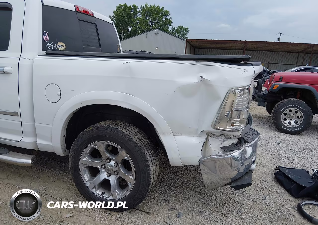 2017 Ram 1500 Laramie 4X4 5'7 Box VIN:1C6RR7NT4HS692442 - 6