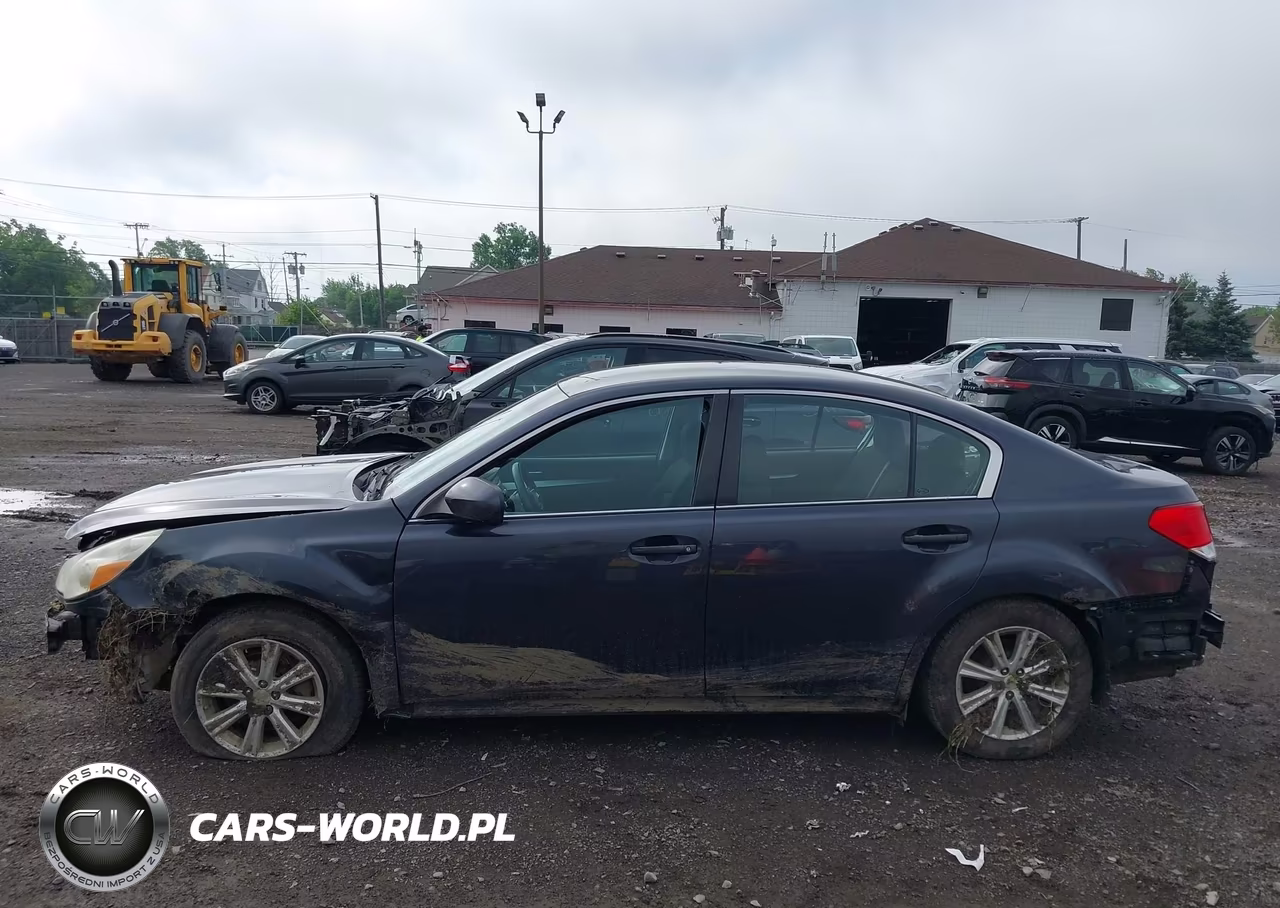 2010 Subaru Legacy 2.5I Premium VIN:4S3BMCC65A3234925 - 15