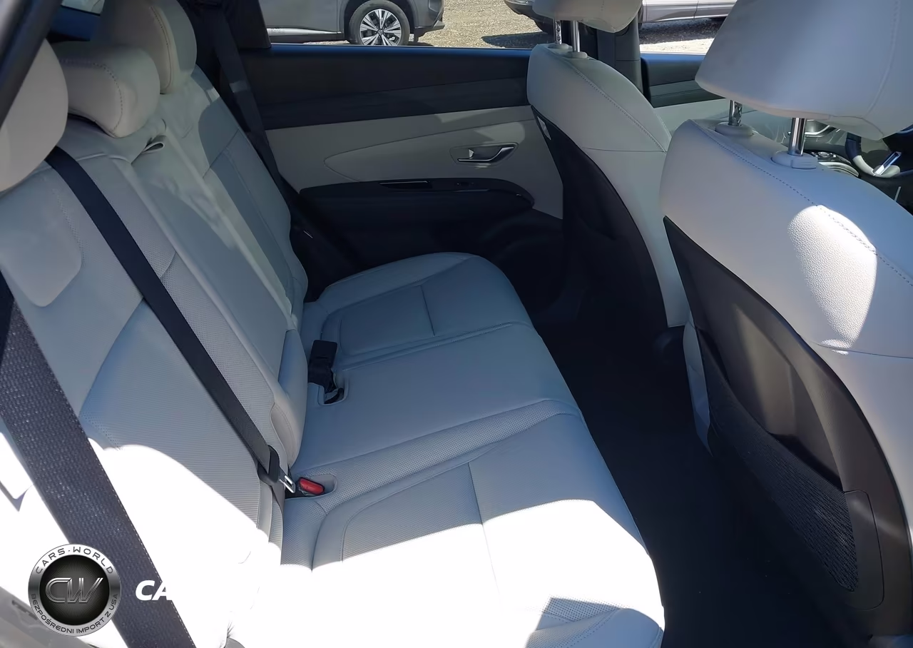 2026 Hyundai Tucson Hybrid Limited VIN:KM8JEDD1XTU447699 - 8
