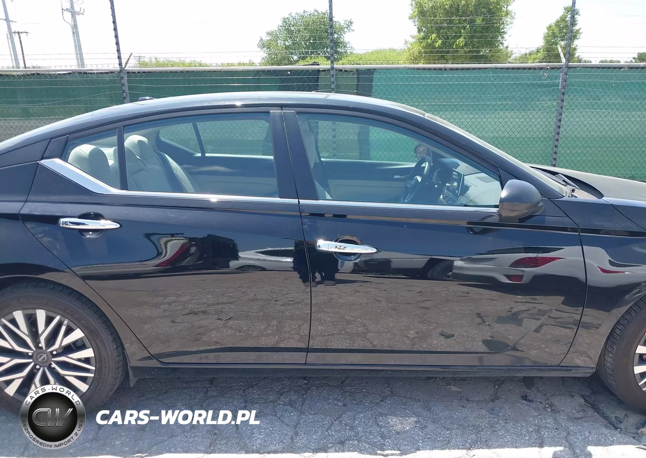 2025 Nissan Altima Sv Fwd VIN:1N4BL4DVXSN314621 - 13