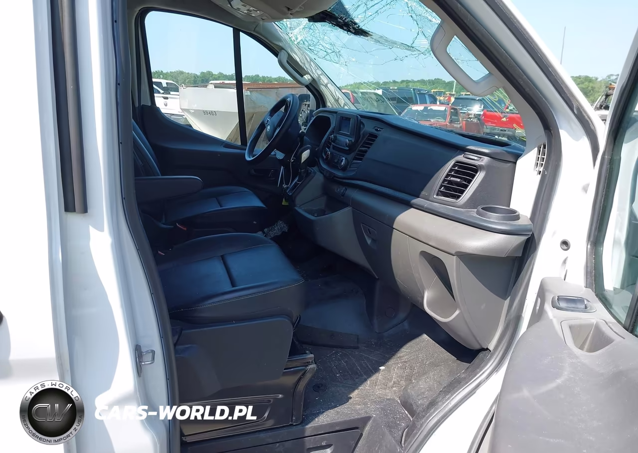 2023 Ford Transit-250 VIN:1FTBR1Y80PKB75975 - 5