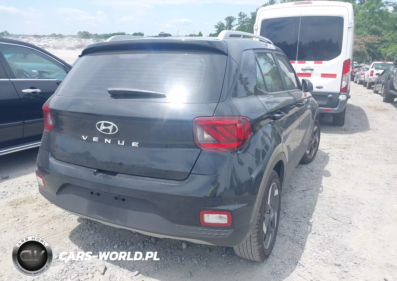 2026 Hyundai Venue Sel VIN:KMHRC8A32TU419398 - 4