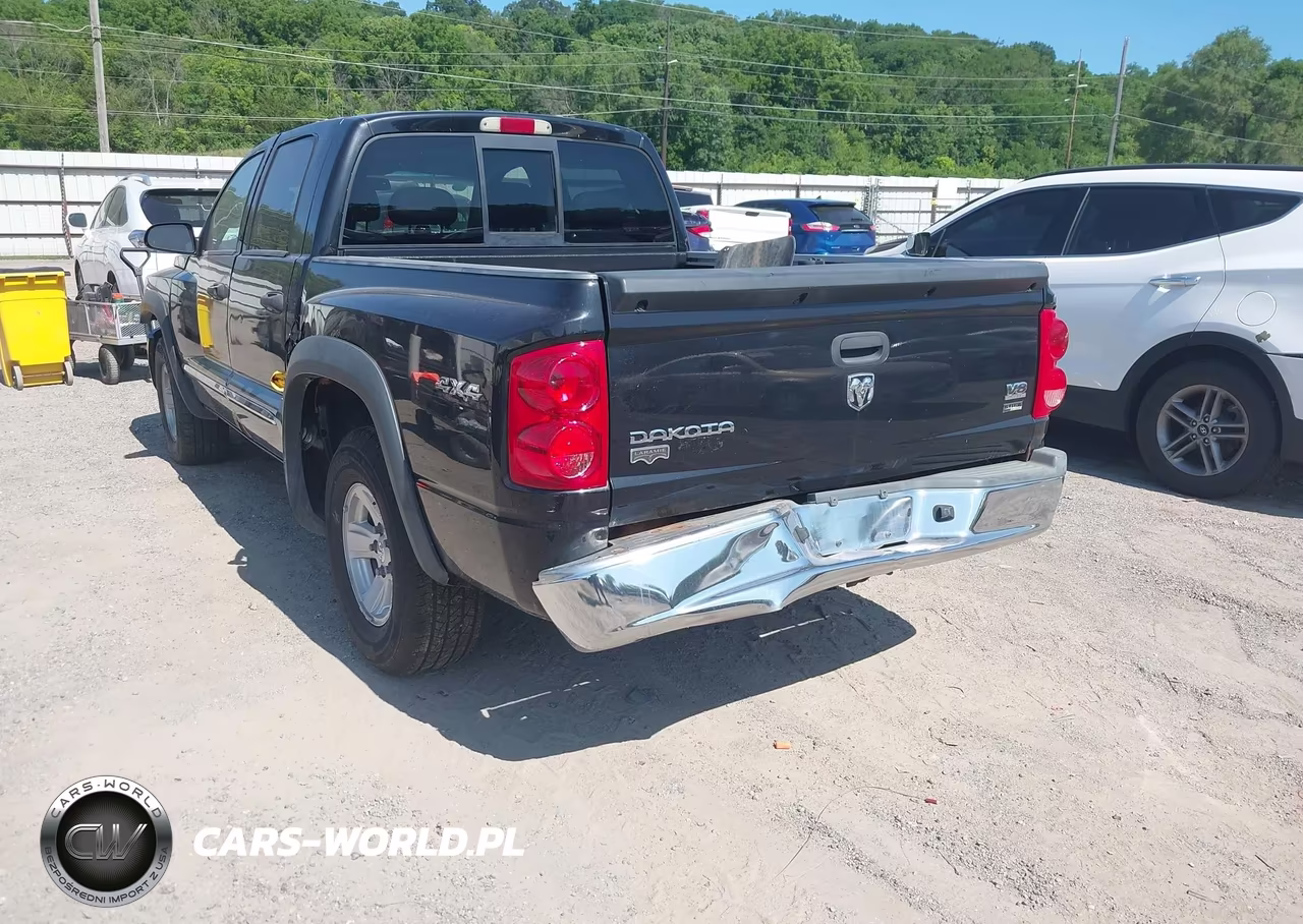 2008 Dodge Dakota Laramie VIN:1D7HW58N58S593570 - 3