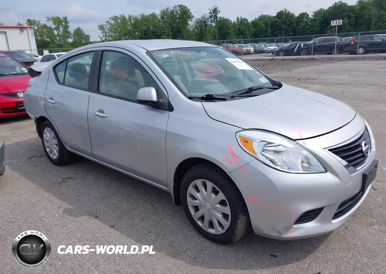 2012 Nissan Versa 1.6 Sv