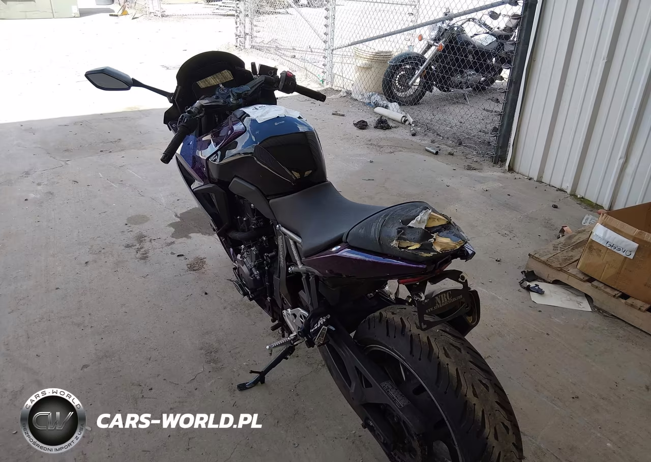 2024 Suzuki Gsx800 F VIN:JS1EM13B8R7100455 - 3