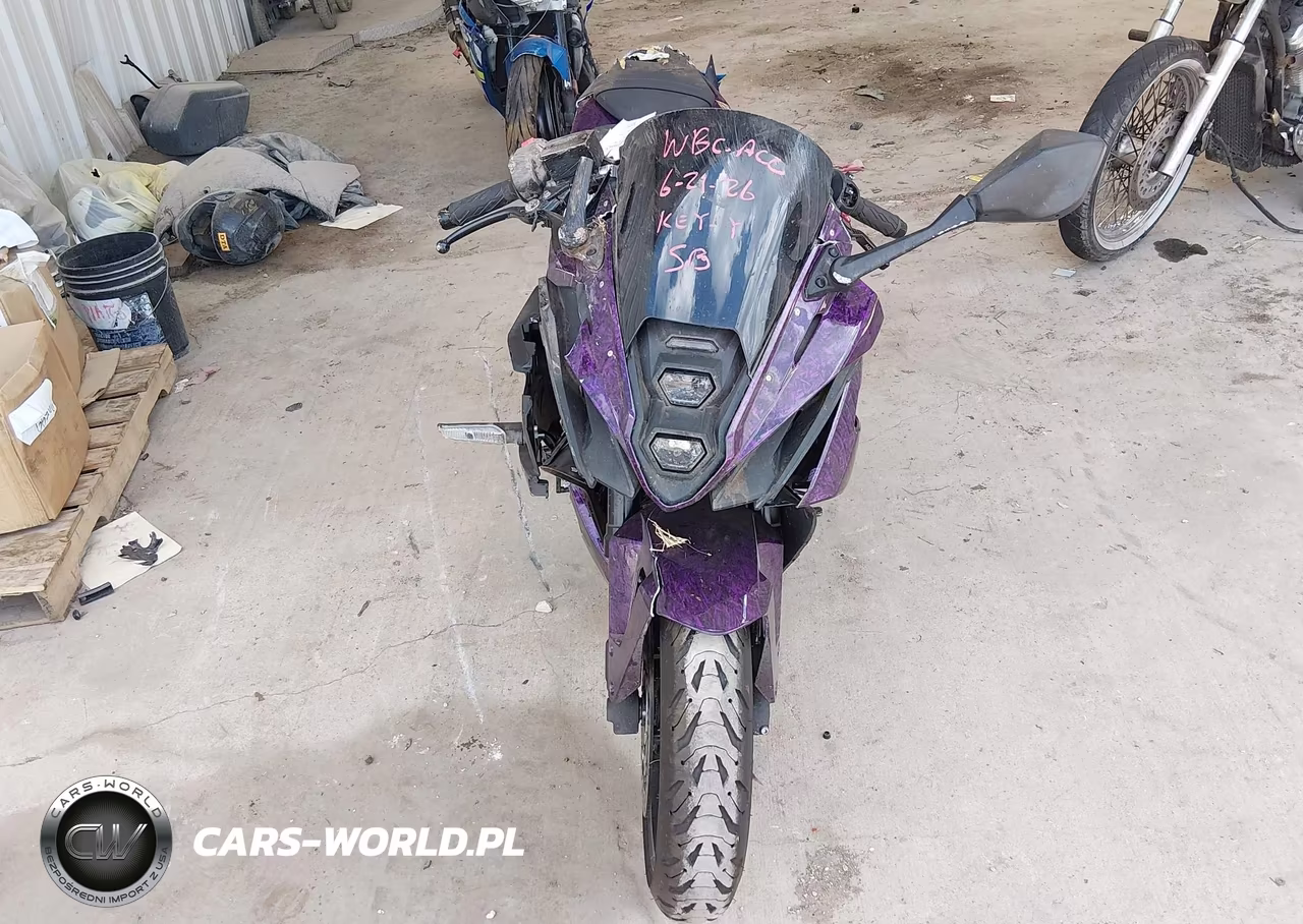 2024 Suzuki Gsx800 F VIN:JS1EM13B8R7100455 - 5