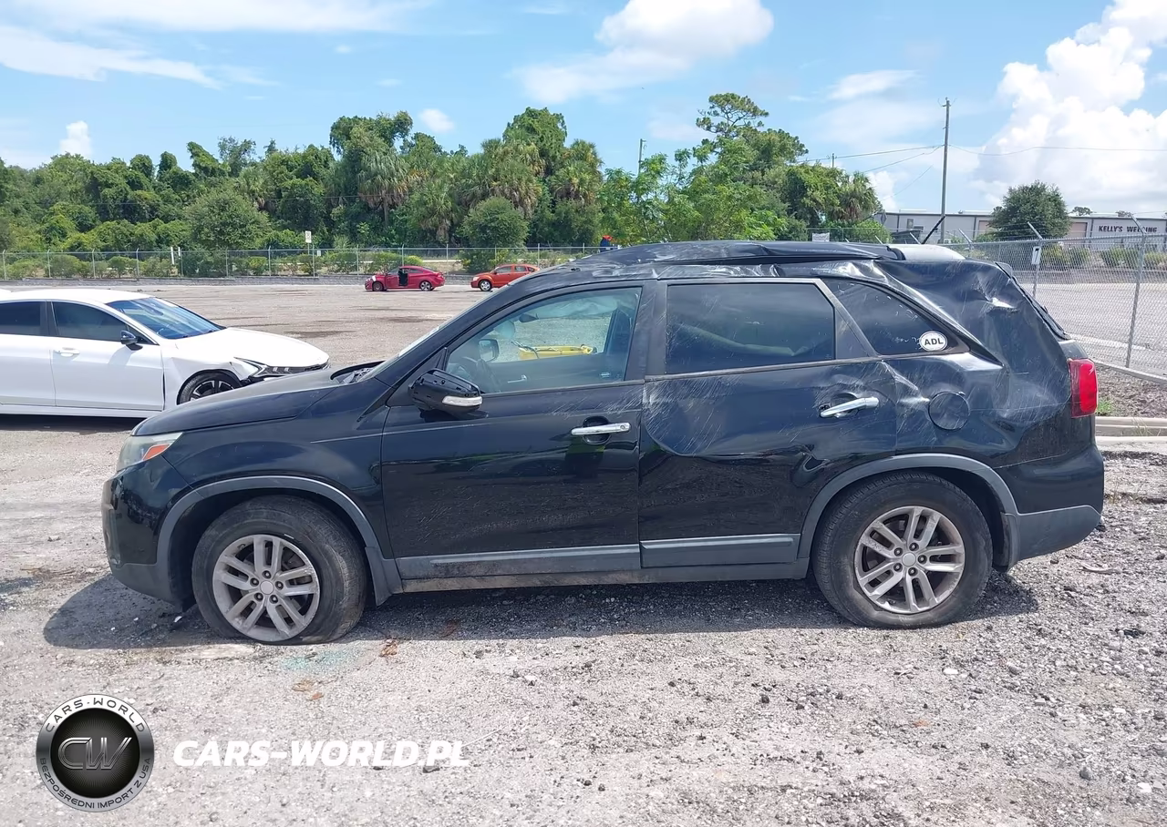 2015 Kia Sorento Lx VIN:5XYKT4A66FG651453 - 13
