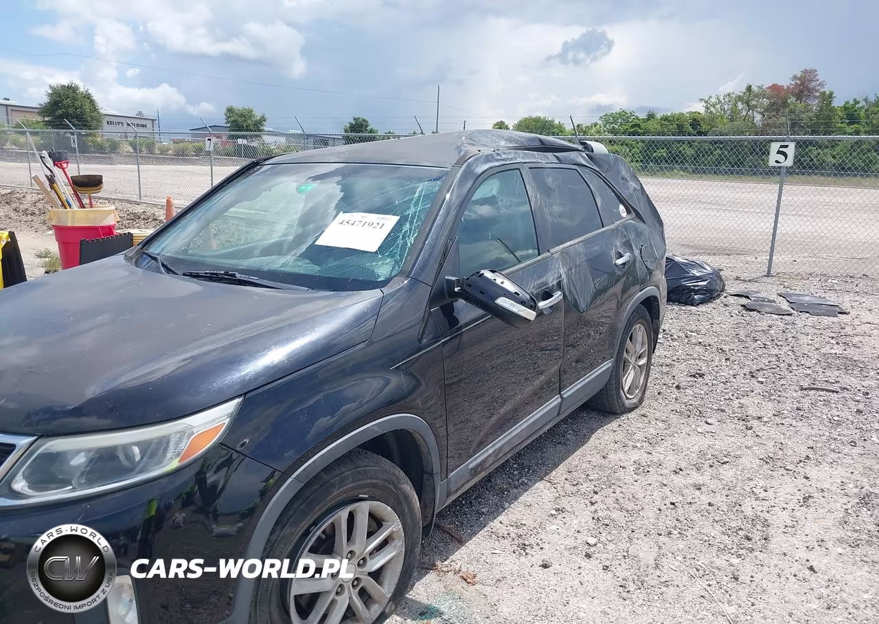 2015 Kia Sorento Lx VIN:5XYKT4A66FG651453 - 6