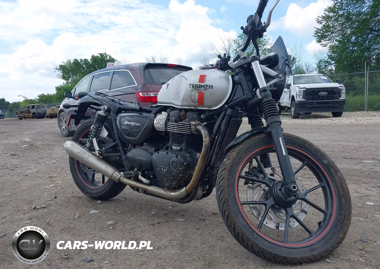2017 Triumph Motorcycle Street Twin – zdjęcie 1 z 13