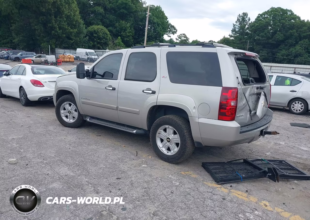 2008 Chevrolet Tahoe Lt VIN:1GNFK13038R202075 - 3