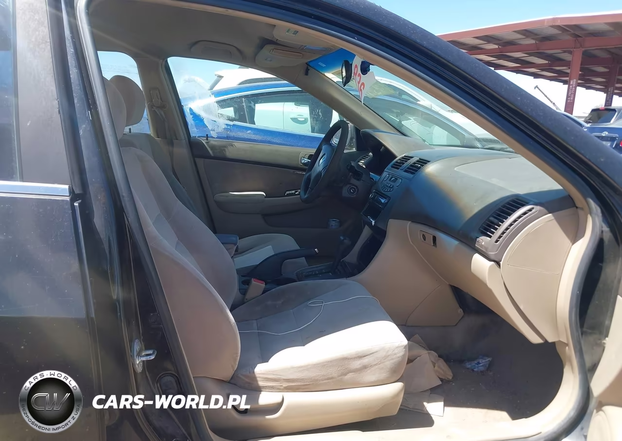 2003 Honda Accord Sdn Lx VIN:JHMCM56373C060245 - 5