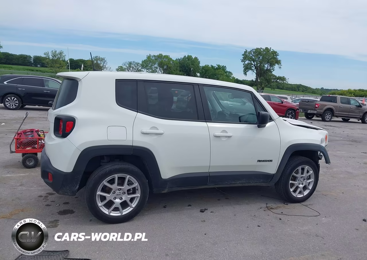 2023 Jeep Renegade Latitude 4X4 VIN:ZACNJDB10PPP60303 - 13