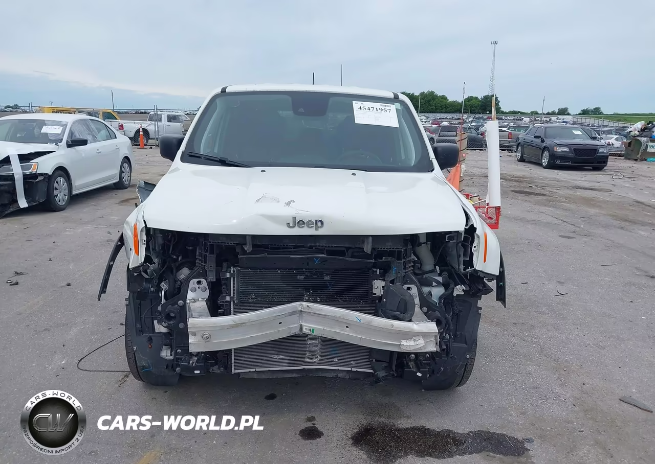 2023 Jeep Renegade Latitude 4X4 VIN:ZACNJDB10PPP60303 - 6