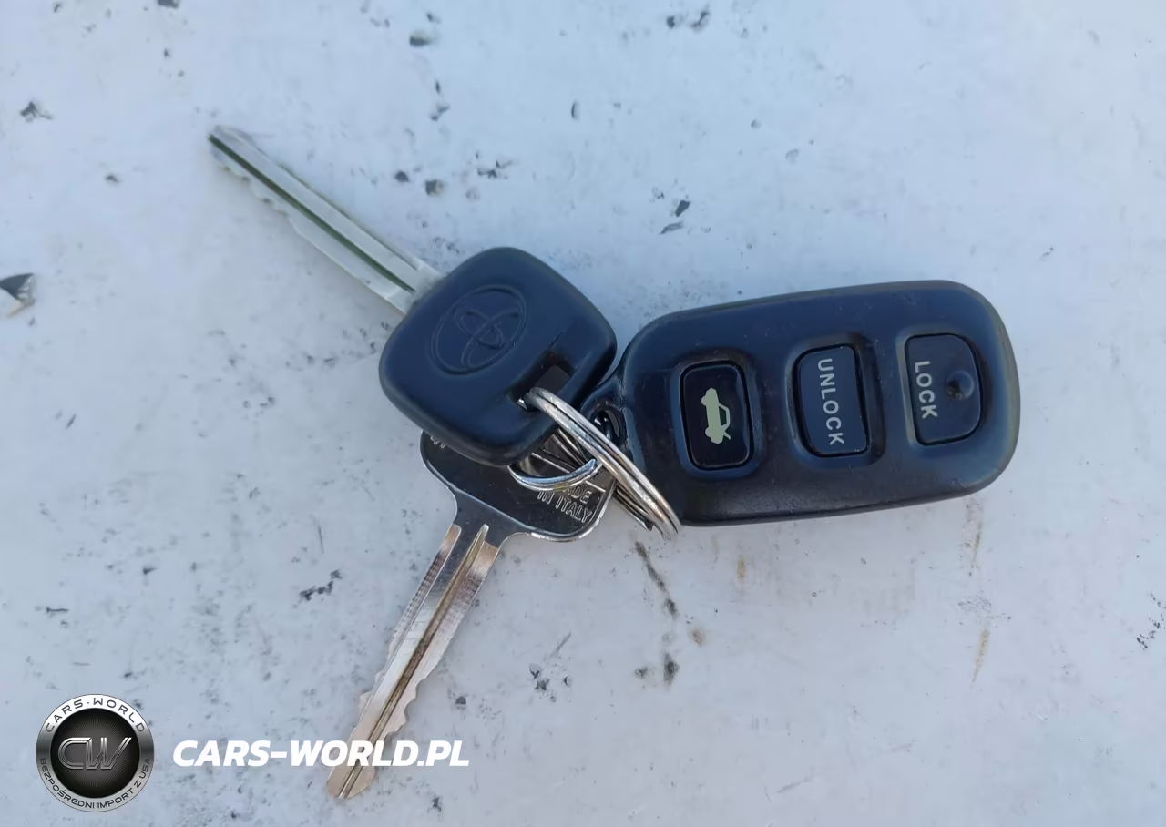 2004 Toyota Camry Le VIN:4T1BE32K74U797514 - 11