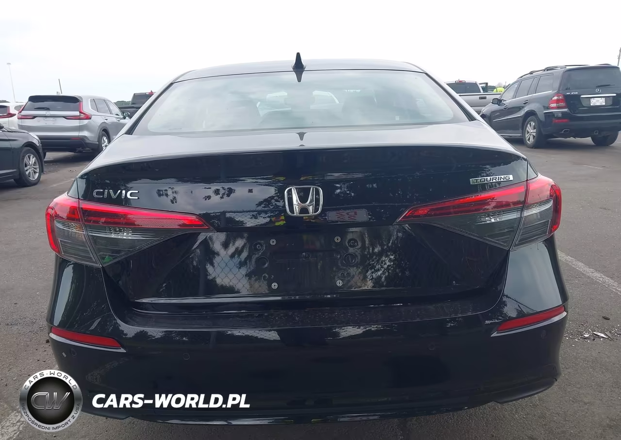 2024 Honda Civic Touring VIN:2HGFE1F96RH315743 - 16