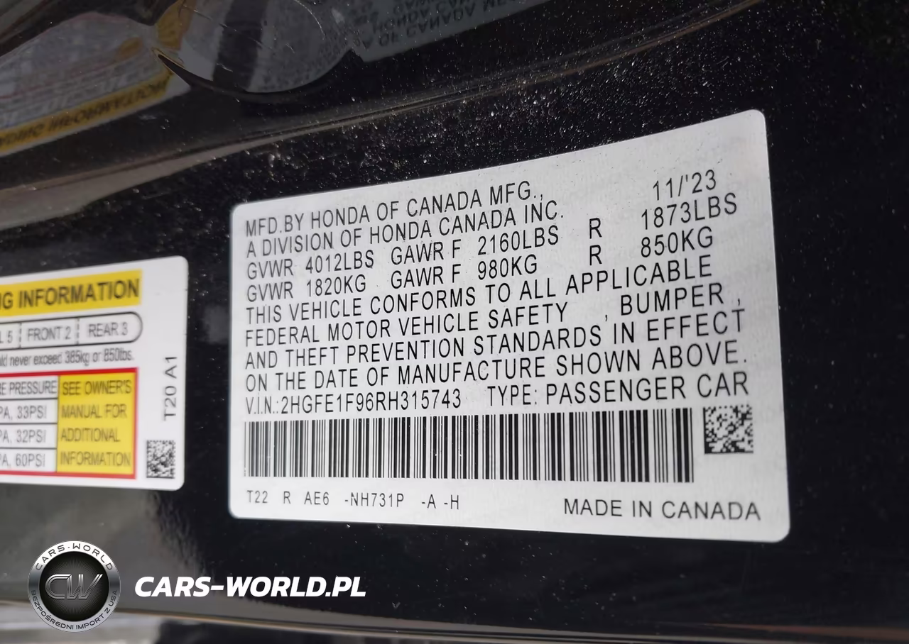 2024 Honda Civic Touring VIN:2HGFE1F96RH315743 - 9