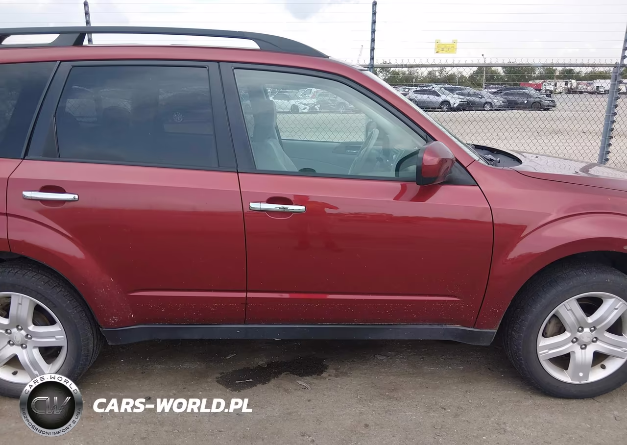 2010 Subaru Forester 2.5X Premium VIN:JF2SH6CC0AH914666 - 13