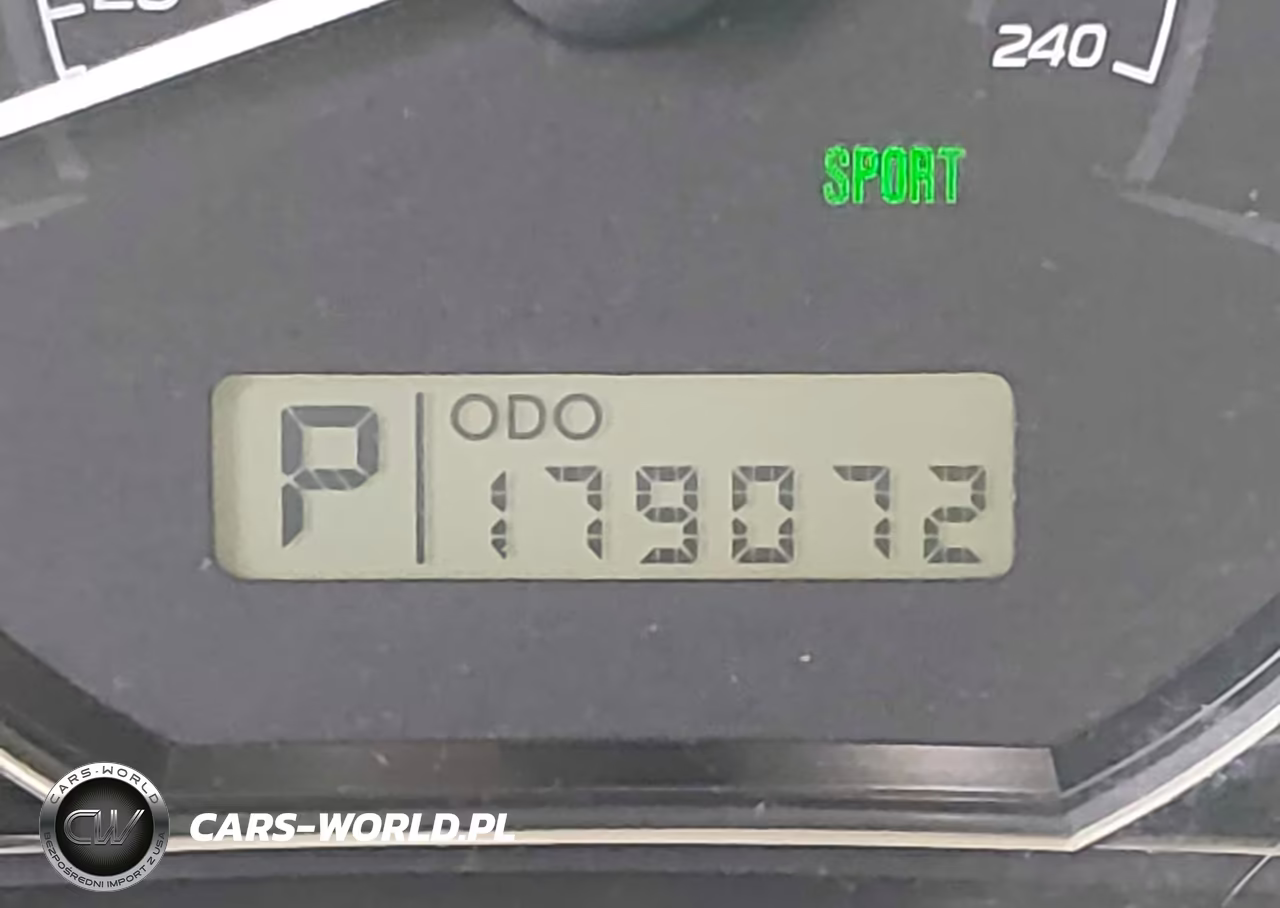 2010 Subaru Forester 2.5X Premium VIN:JF2SH6CC0AH914666 - 15