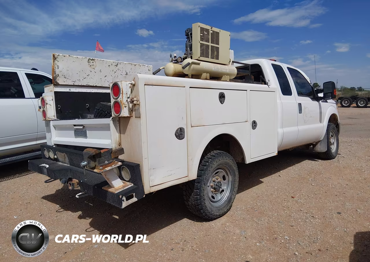 2014 Ford F-250 Lariat-Xl-Xlt VIN:1FT7X2B65EEA68117 - 4