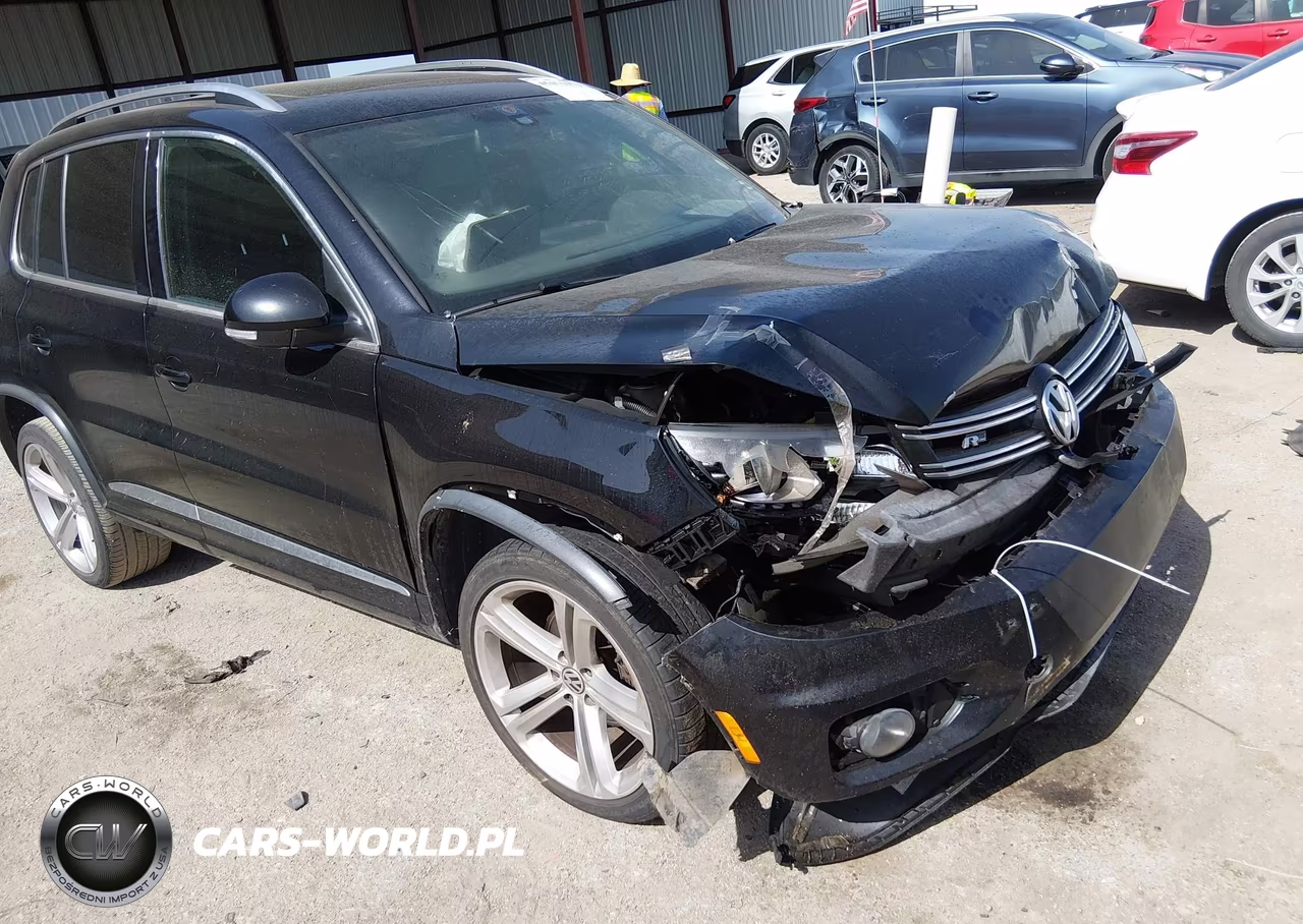 2014 Volkswagen Tiguan R-Line – zdjęcie 1 z 16