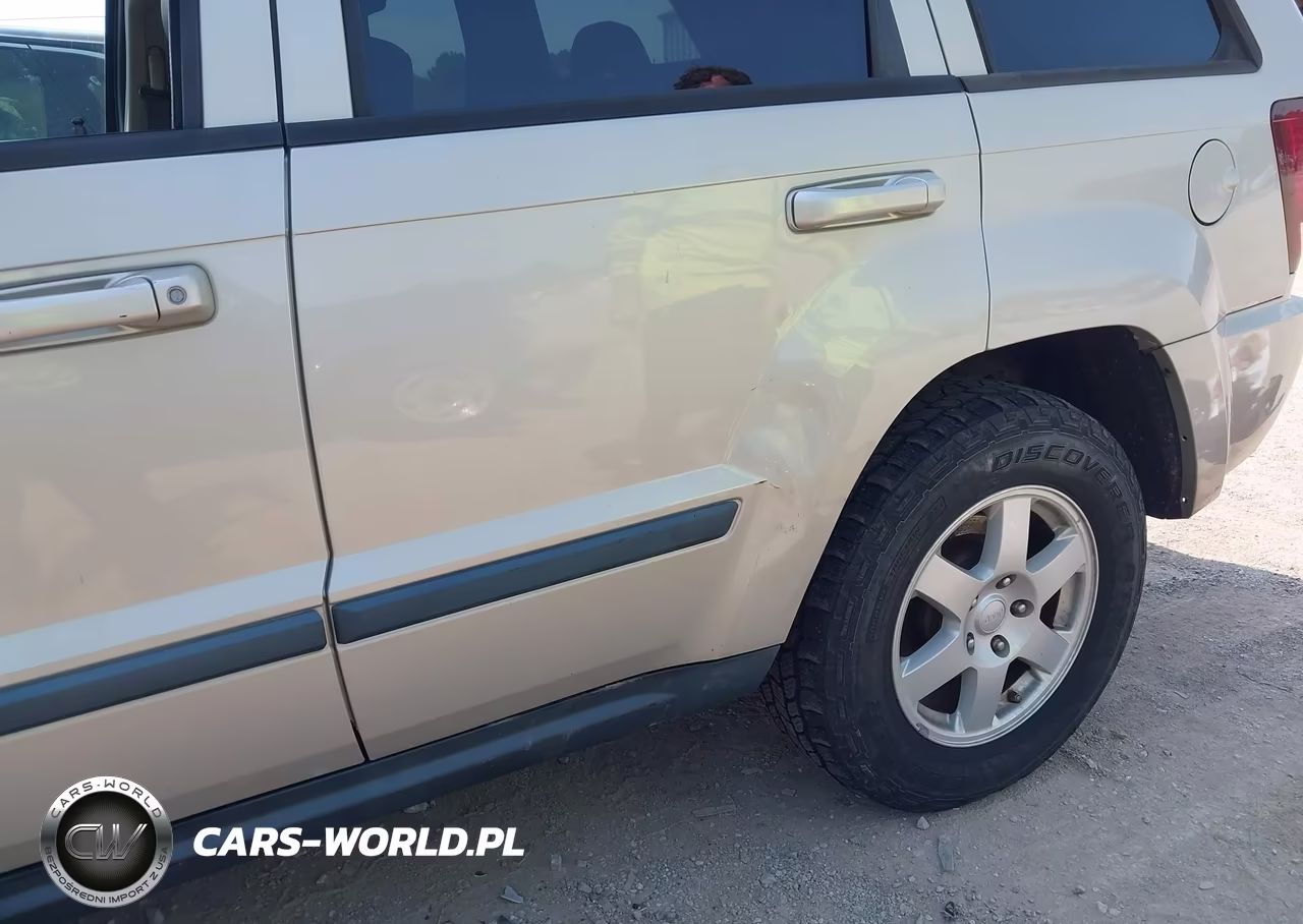 2008 Jeep Grand Cherokee Laredo VIN:1J8GR48K28C200589 - 6