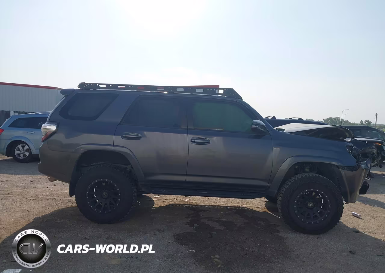 2020 Toyota 4Runner Sr5 Premium VIN:JTEBU5JR5L5818396 - 13
