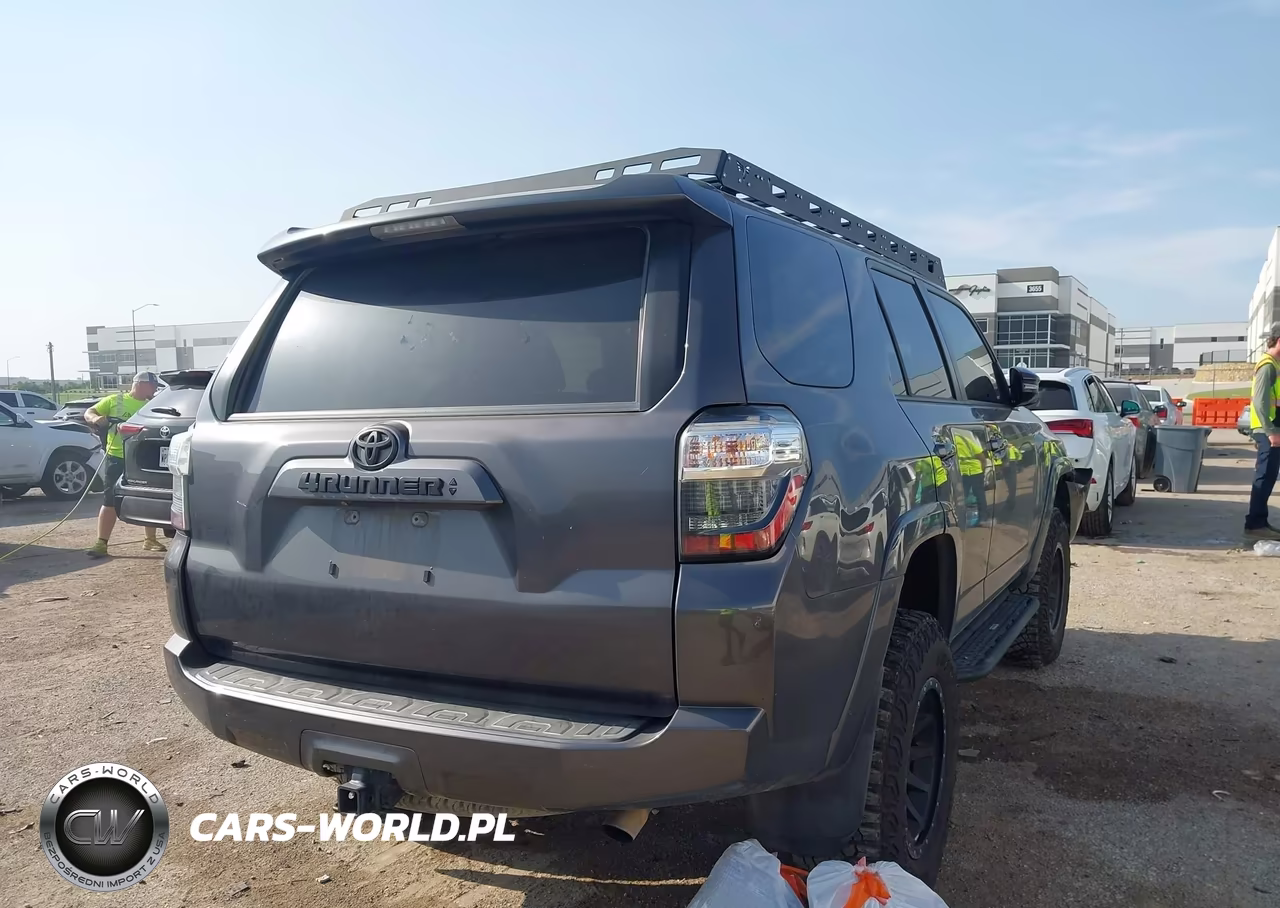 2020 Toyota 4Runner Sr5 Premium VIN:JTEBU5JR5L5818396 - 4